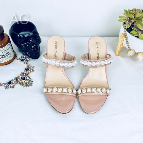 HP ๐ Michael Shannon Pearl Embellished Pink Mules - Picture 4 of 8
